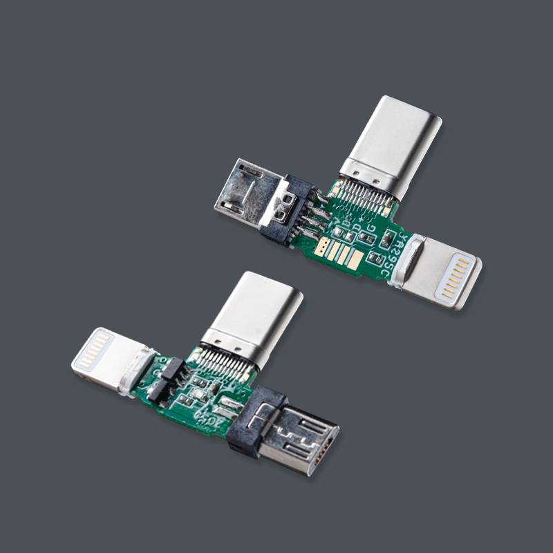 Micro+USB3.1+8P一体式一拖三数据转接头